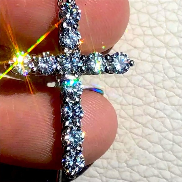 Necklace Pendant S925 Cross Cubic Zirconia - Picture 3 of 5